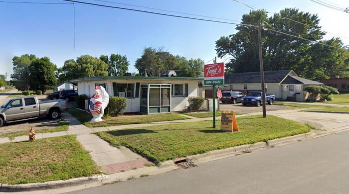 Tonys (Dandy Drive-In) - Web Listing (newer photo)